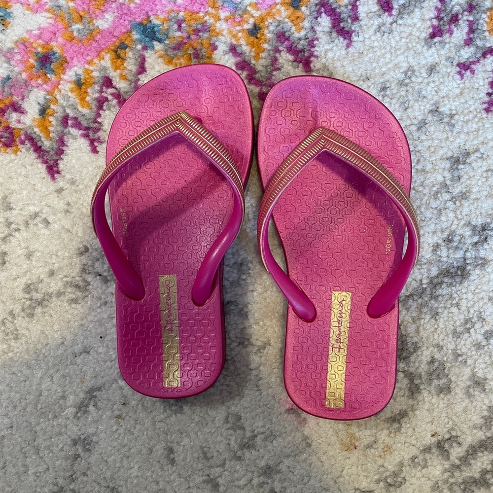 NEW Flip Flops 💖